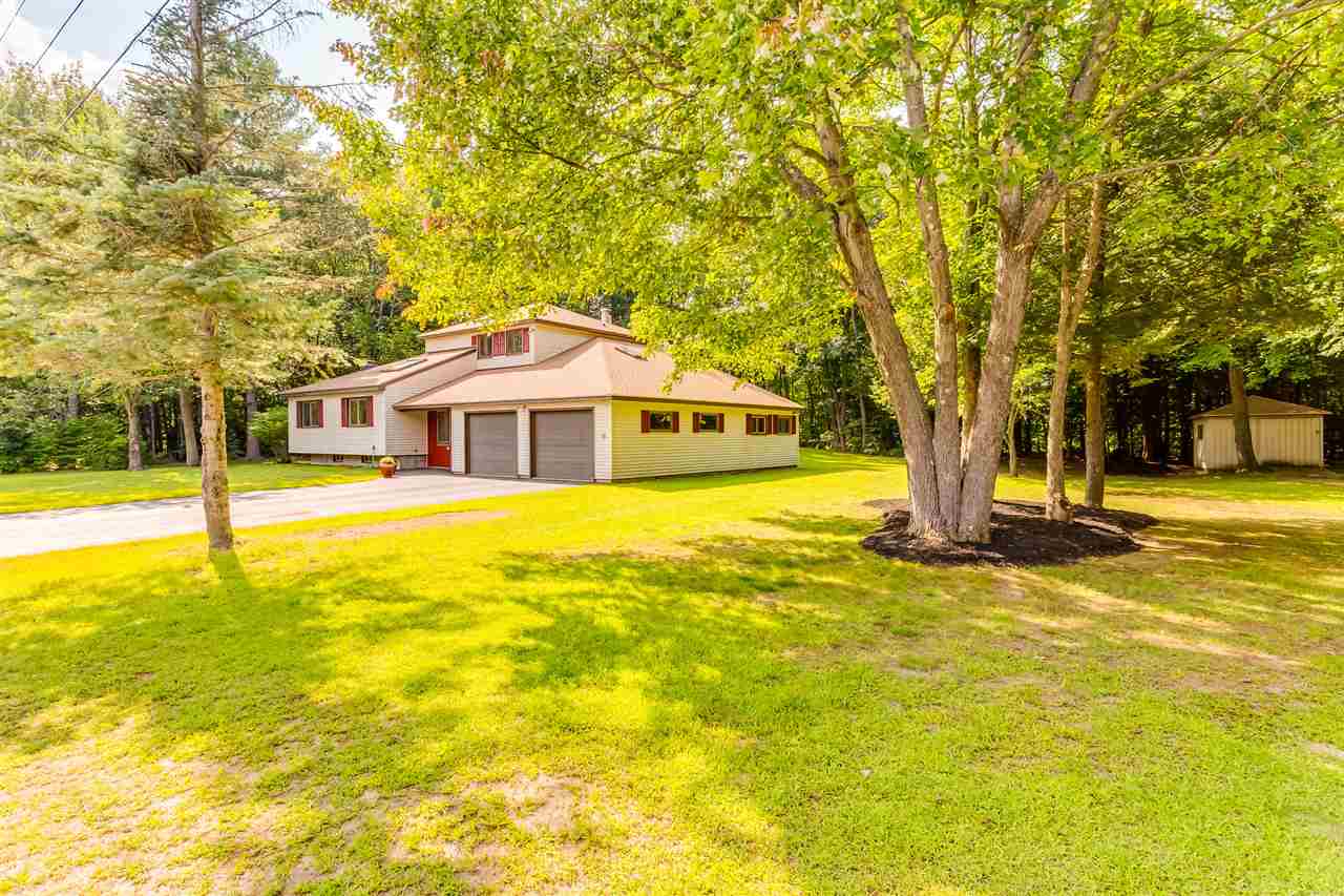 29 Hemlock Street Rochester, NH 03867 - Photo 1 of 40