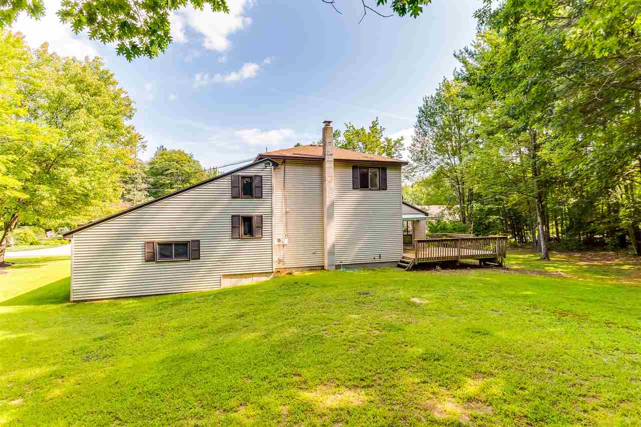 29 Hemlock Street Rochester, NH 03867 - Photo 21 of 40