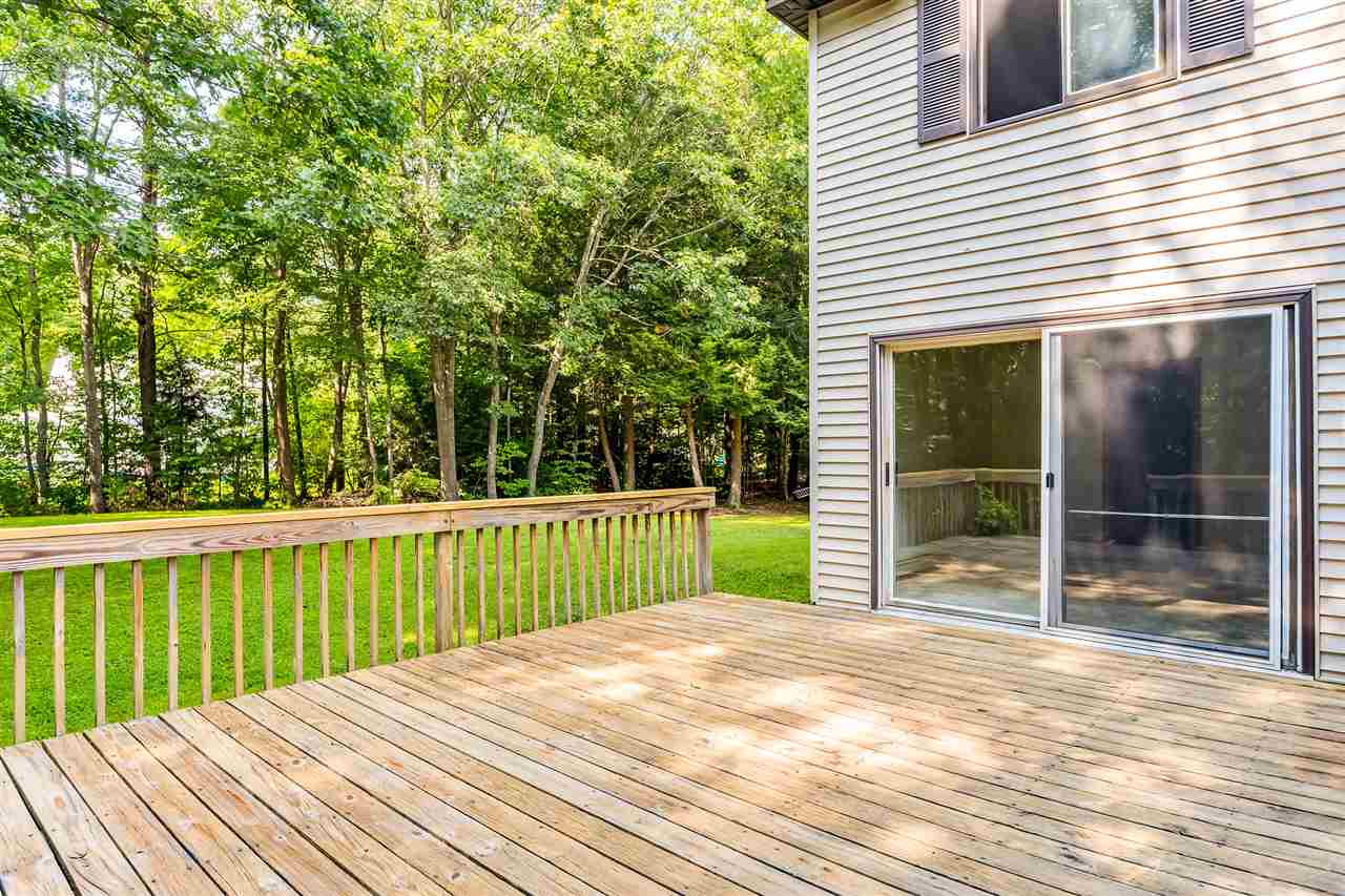 29 Hemlock Street Rochester, NH 03867 - Photo 22 of 40