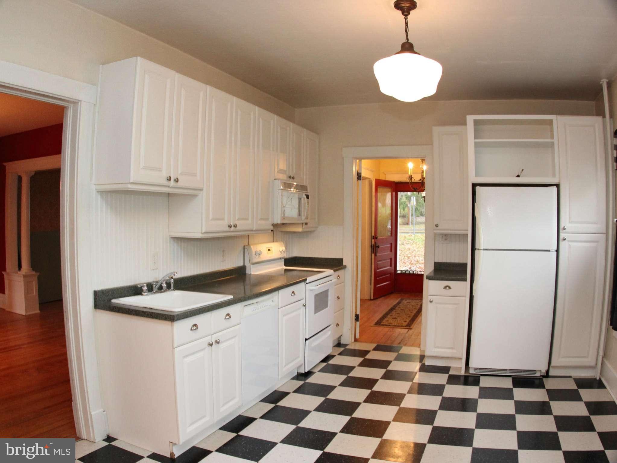 271 Paradise Road Aberdeen, MD 21001 - Photo 12 of 29 Kitchen