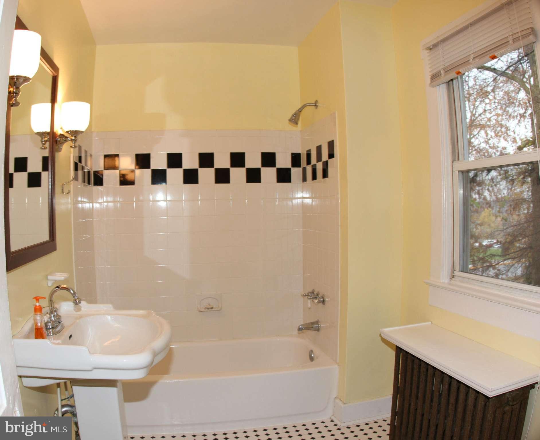 271 Paradise Road Aberdeen, MD 21001 - Photo 26 of 29 Bath