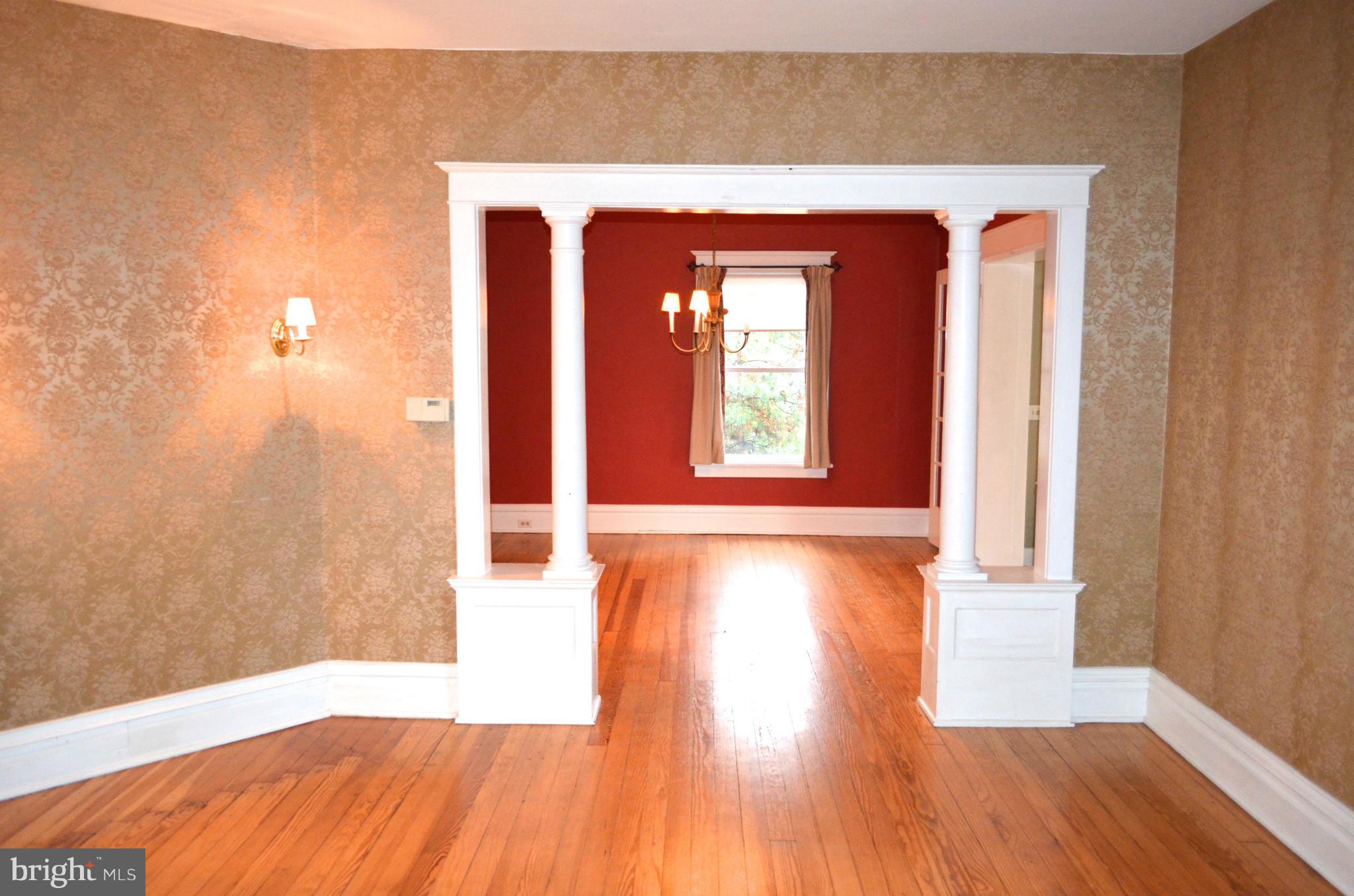 271 Paradise Road Aberdeen, MD 21001 - Photo 6 of 29 Sitting Room