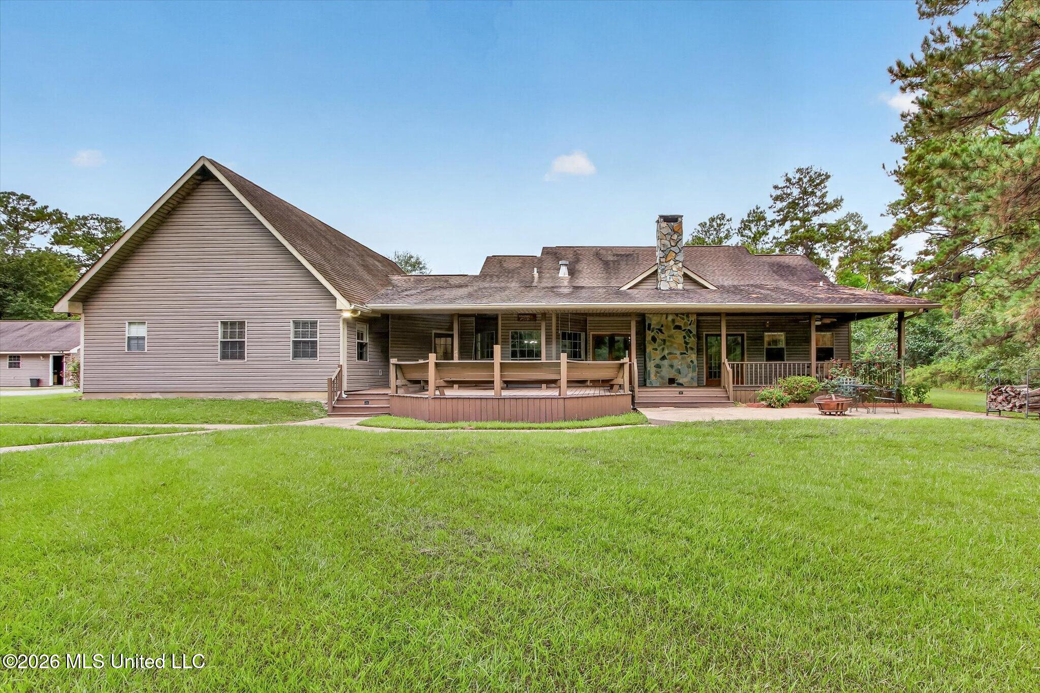 418 Salem Road Picayune, MS 39466 - Photo 36 of 53 42-042_IMG_5043