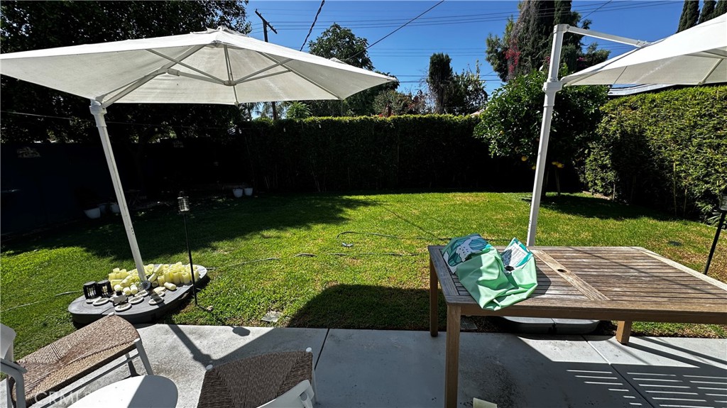 7833 Bothwell Road Reseda, CA 91335 - Photo 25 of 40 Gallery Image 25