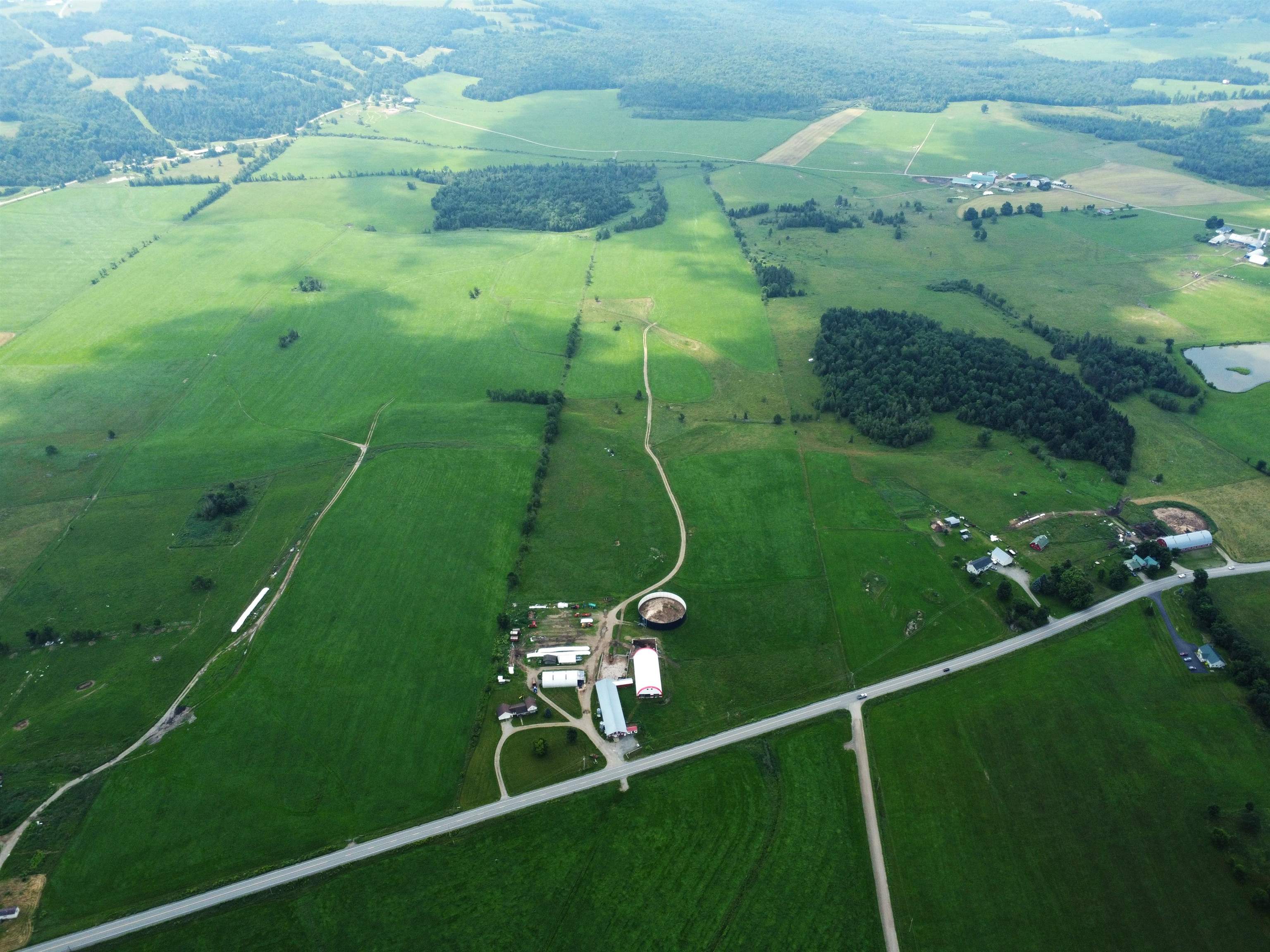 4051VT Vermont Rte 100 Troy, VT 05859 - Photo 31 of 39