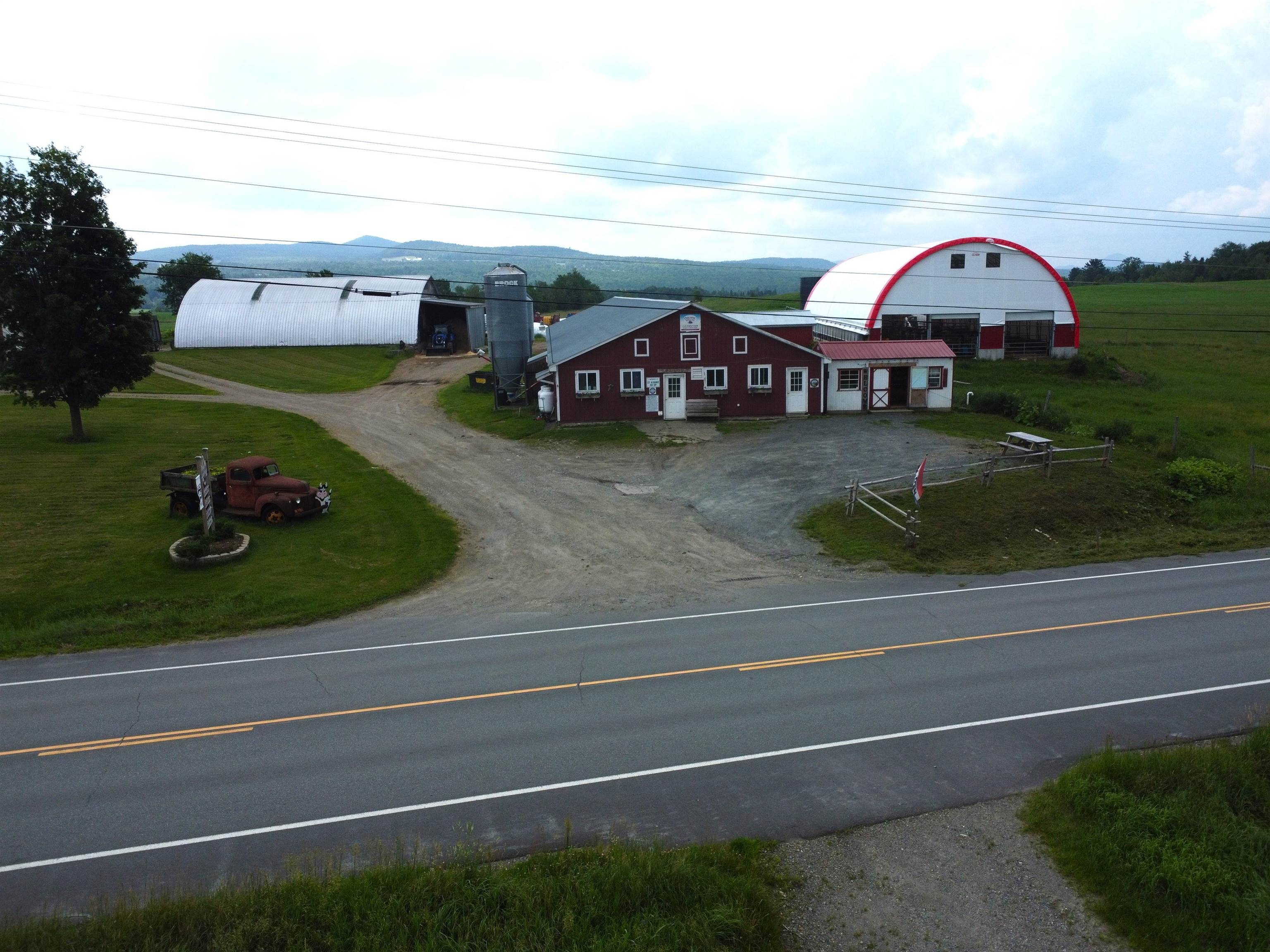 4051VT Vermont Rte 100 Troy, VT 05859 - Photo 33 of 39