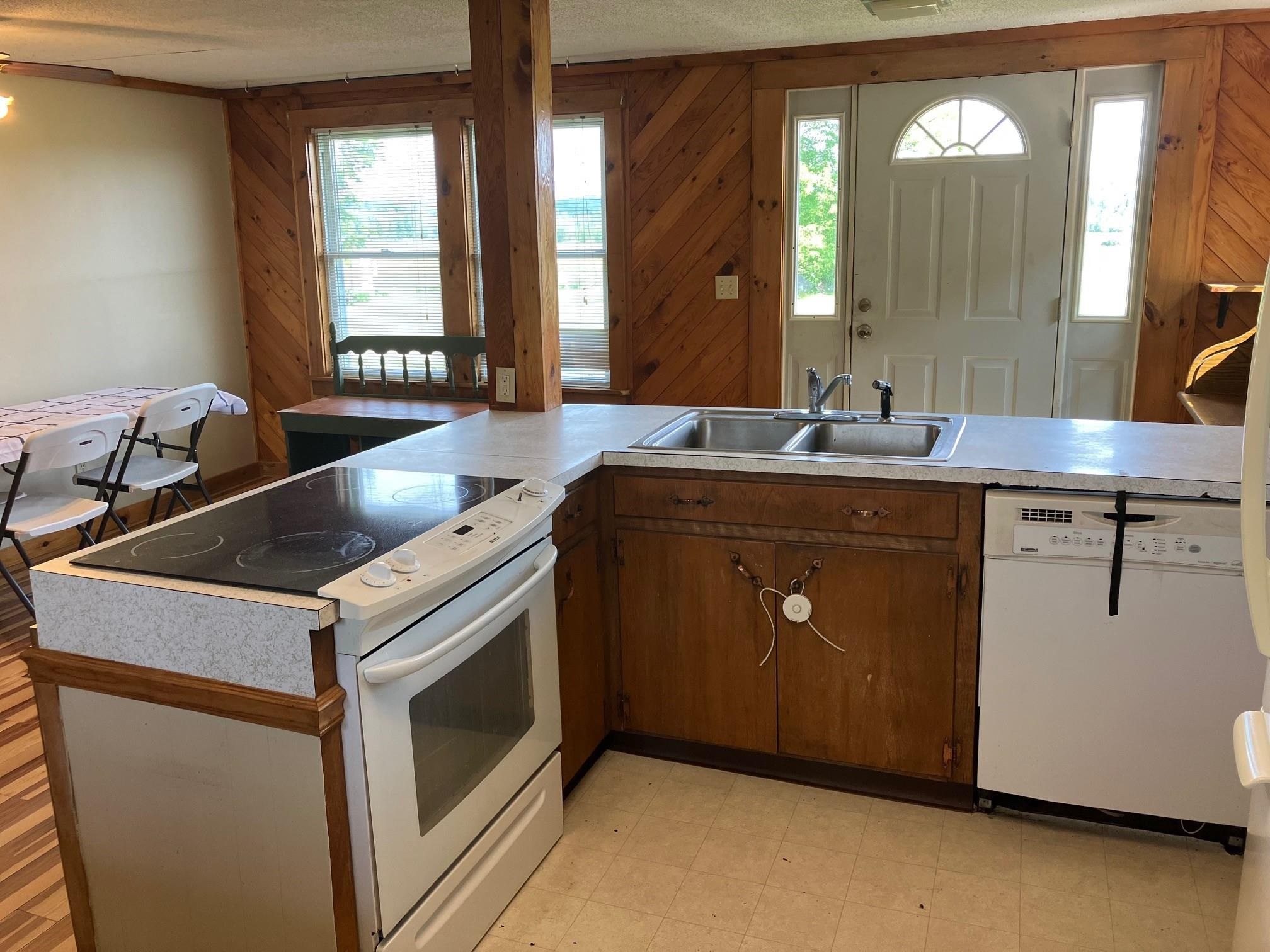 4051VT Vermont Rte 100 Troy, VT 05859 - Photo 36 of 39