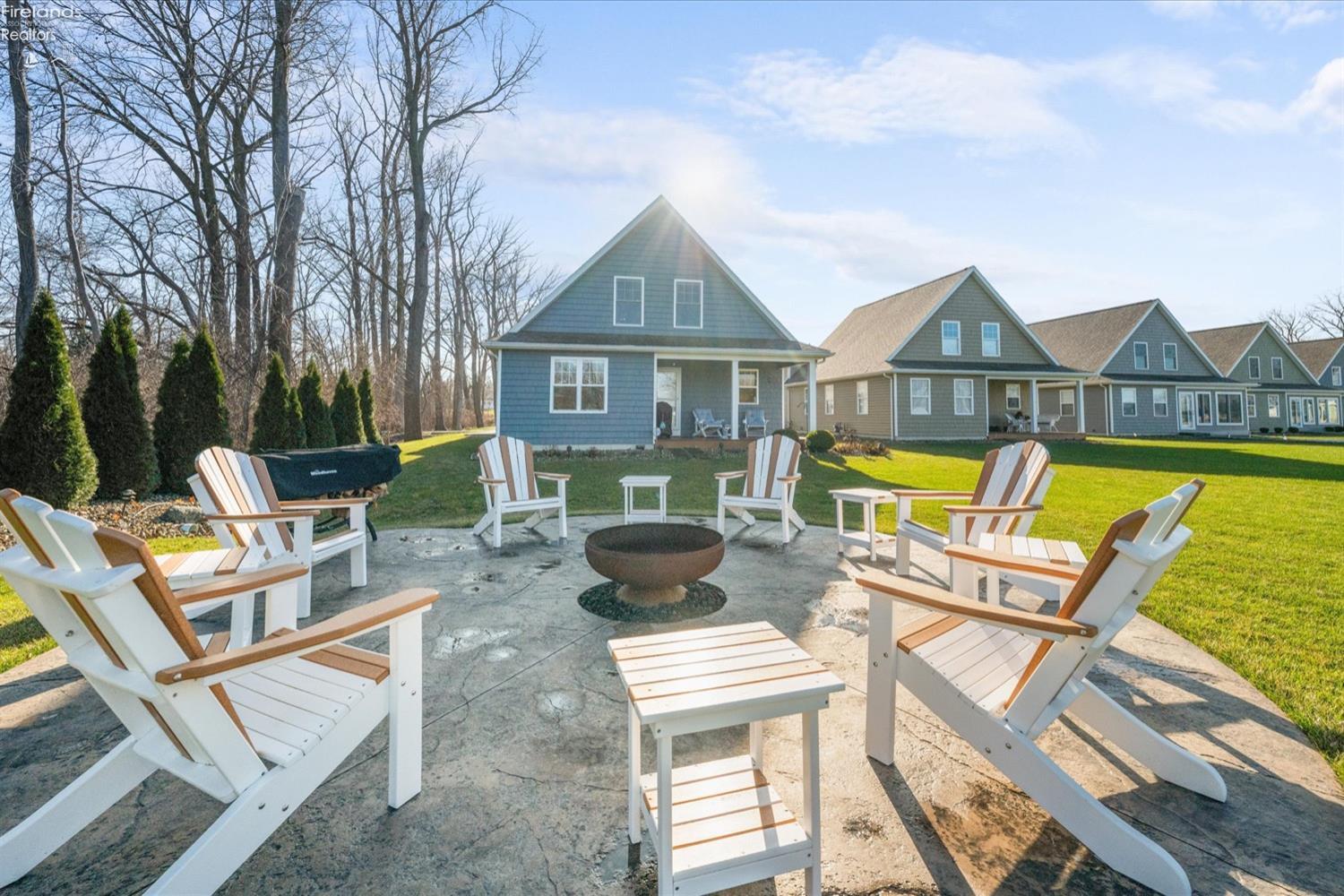 2196 East Sand Road Port Clinton, OH 43452 - Photo 9 of 52 Gallery Image 9