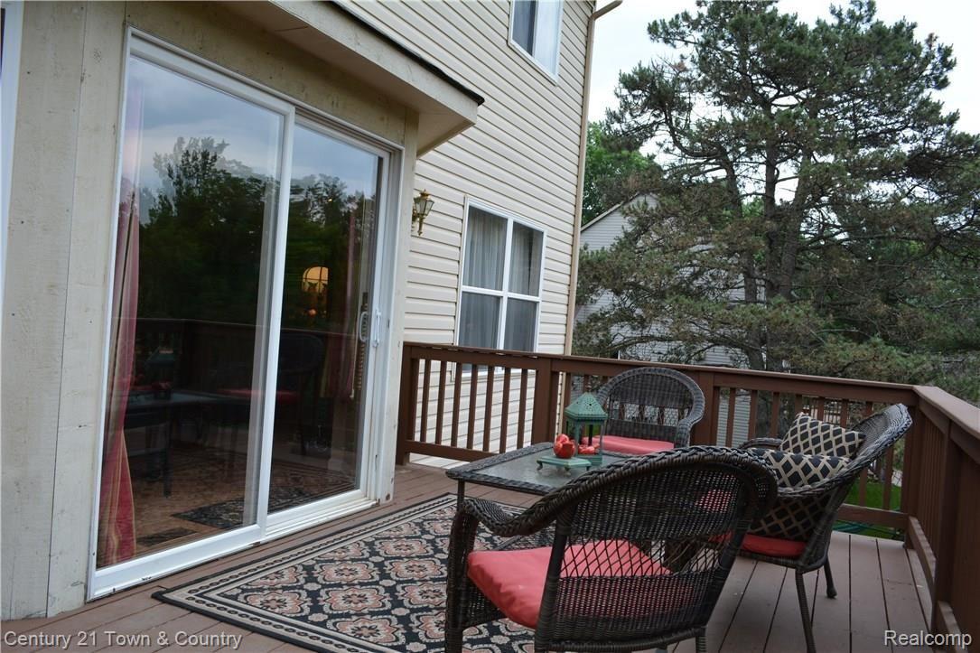 3625 Dunning Road Rochester, MI 48309 - Photo 5 of 58 5.JPG