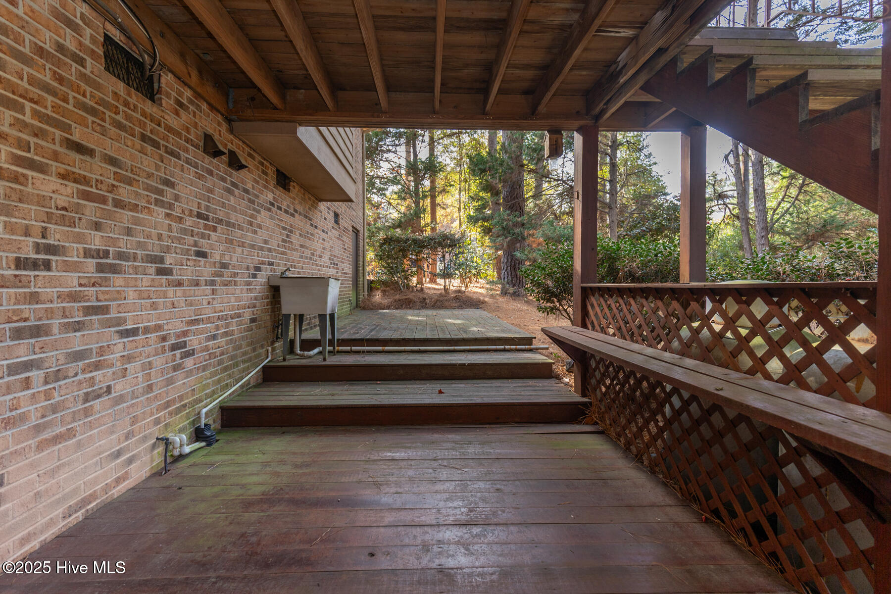 2 Parson Road Pinehurst, NC 28374 - Photo 33 of 37 lower covered deck