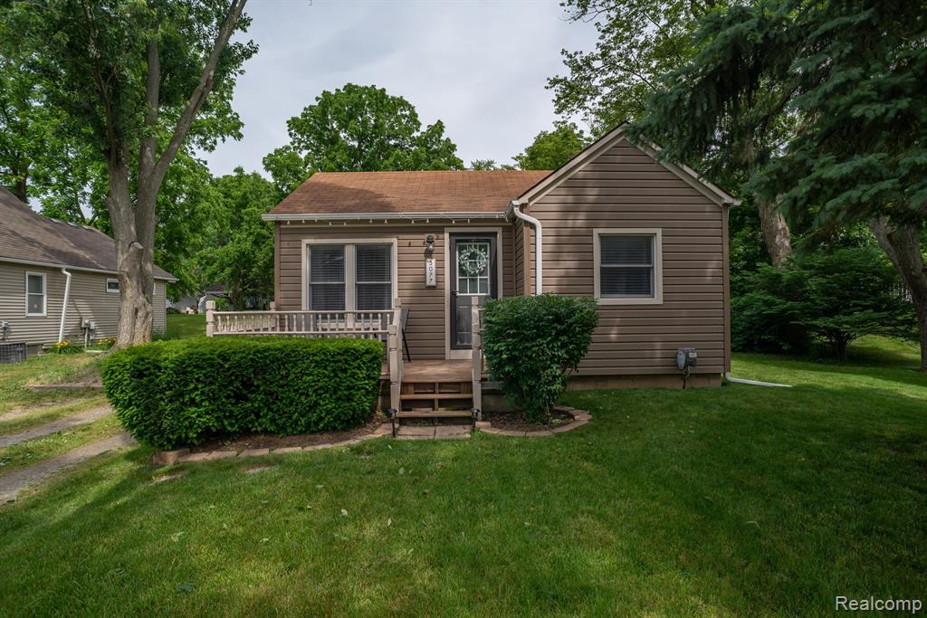 3077 York Road Rochester Hills, MI 48309 - Photo 1 of 25
