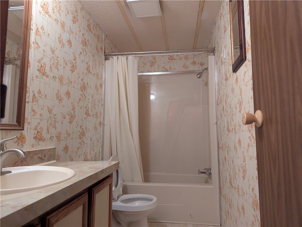 14 Edgewood Drive Ridgeway, NY 14103 - Photo 14 of 15