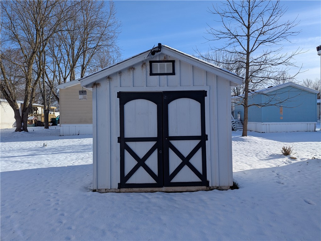 14 Edgewood Drive Ridgeway, NY 14103 - Photo 5 of 15