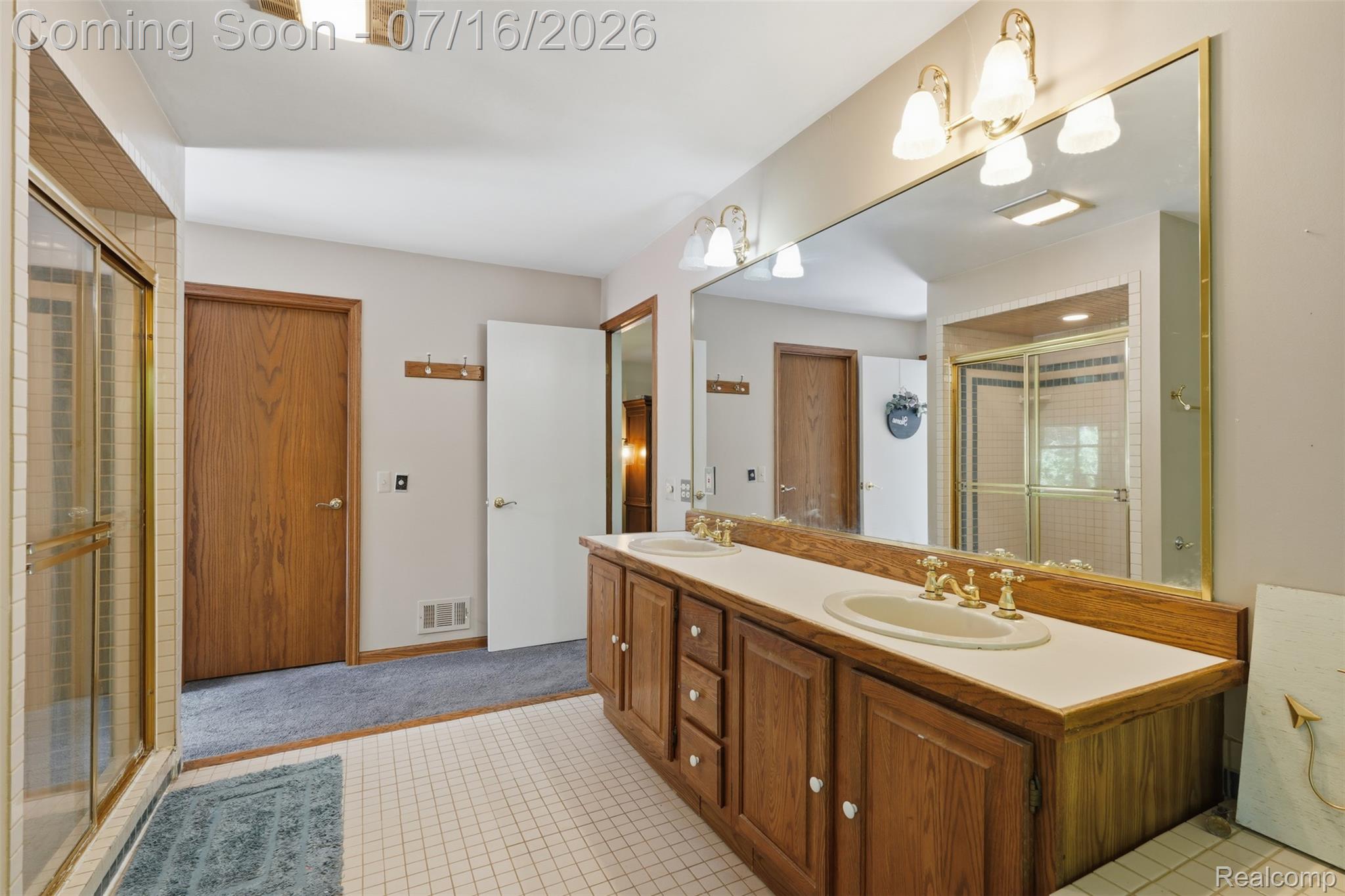9201 Mabley Hill Road Fenton, MI 48430 - Photo 28 of 70 27.jpg