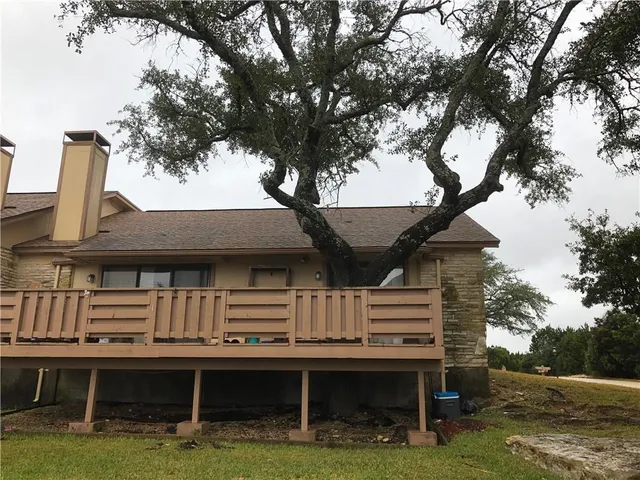 $1,250 | 1 Oaks Place, Lago Vista, TX 78645