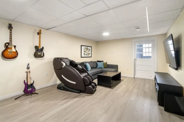 $620,000 | 2 Bancroft Street, Maynard, MA 01754