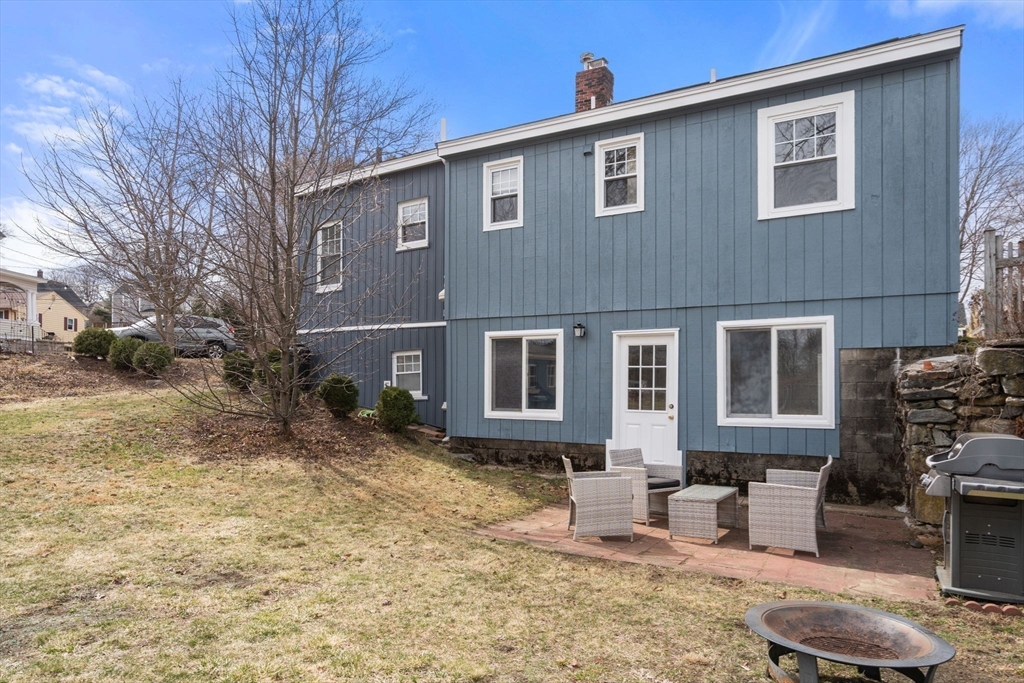 2 Bancroft Street Maynard, MA 01754 - Photo 3 of 38