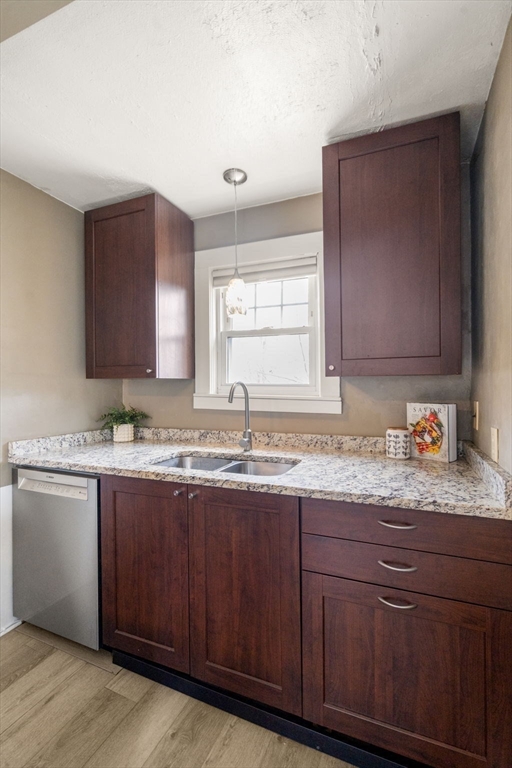 2 Bancroft Street Maynard, MA 01754 - Photo 8 of 38