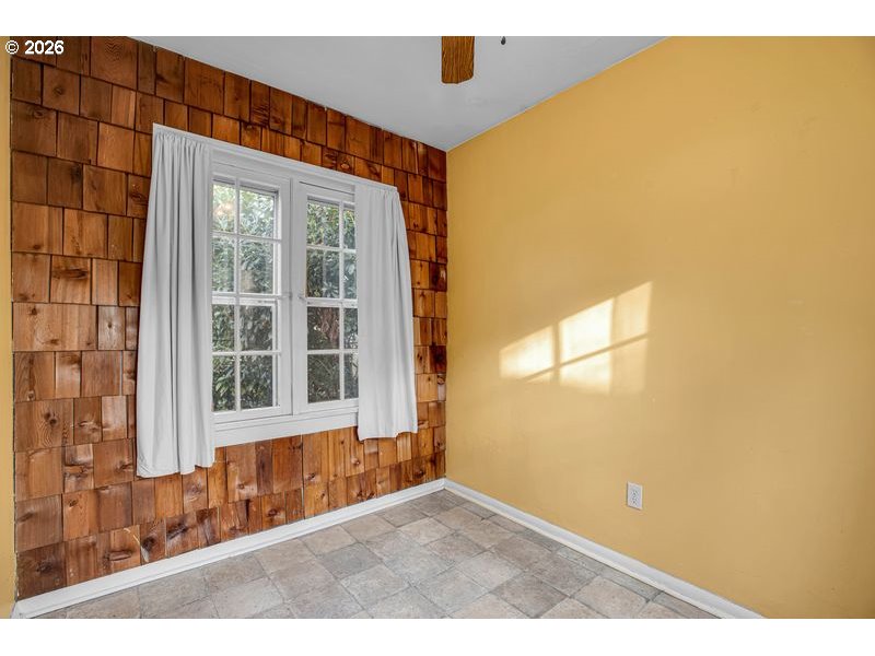 1175 Hines Street Southeast Salem, OR 97302 - Photo 16 of 42