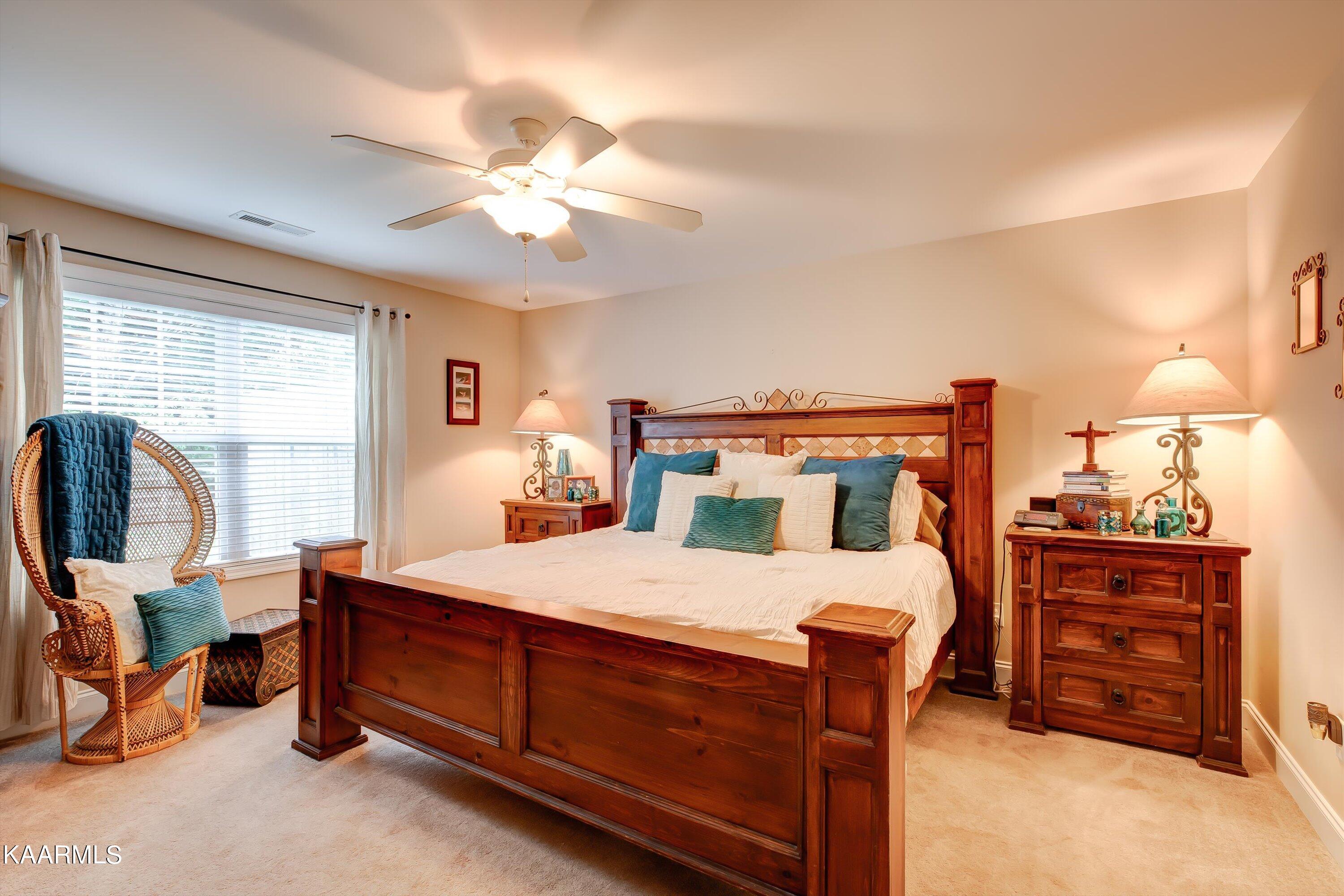 714 Loop Road Knoxville, TN 37934 - Photo 18 of 33 Master Bedroom