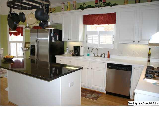 511 Meadow Ridge Circle Birmingham, AL 35242 - Photo 9 of 28 Gallery Image 9