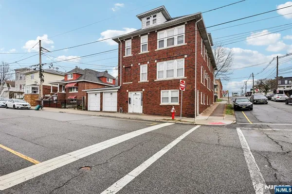 $2,000 | 40 Malcolm Avenue, Unit 1A, Garfield, NJ 07026