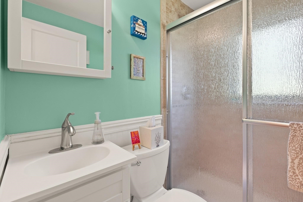 3 Watson Road Lexington, MA 02421 - Photo 31 of 37