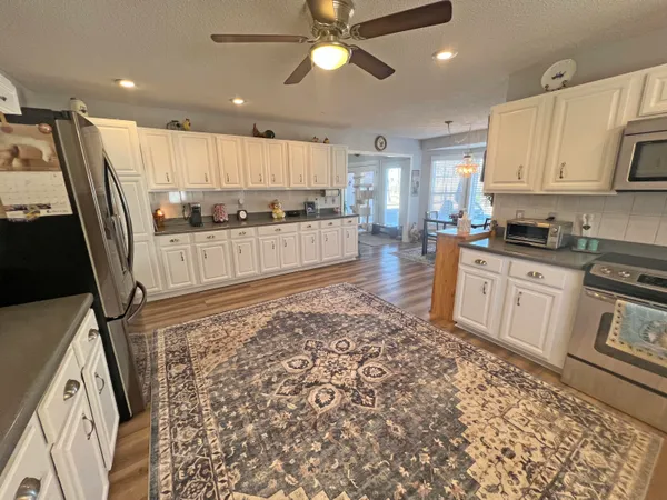 $459,000 | 22 Ridge Lake Drive, Manning, SC 29102