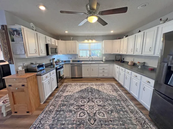 $459,000 | 22 Ridge Lake Drive, Manning, SC 29102