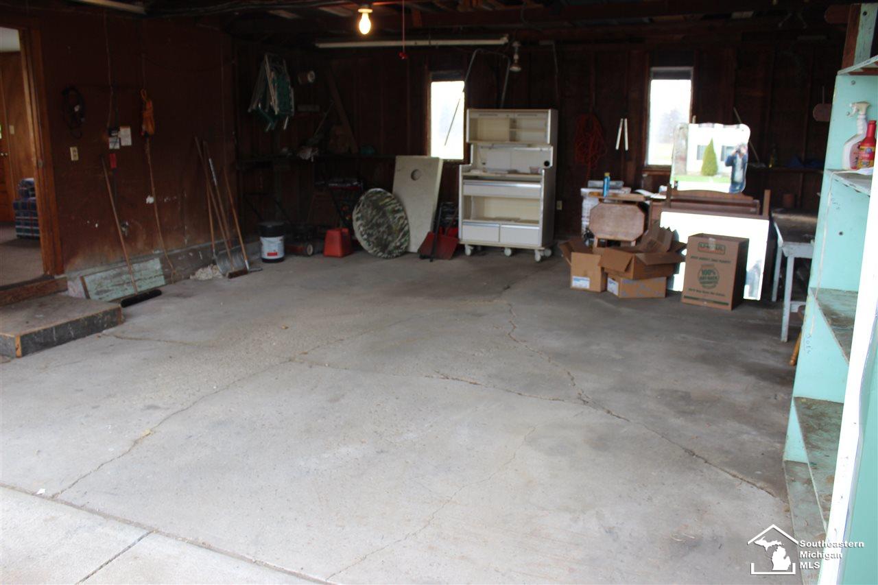610 Nadeau Road Monroe, MI 48162 - Photo 36 of 39