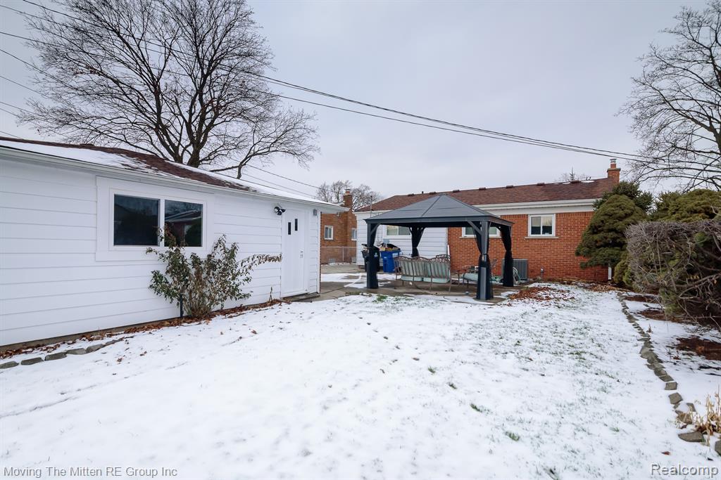 32623 Joy Road Westland, MI 48185 - Photo 26 of 34