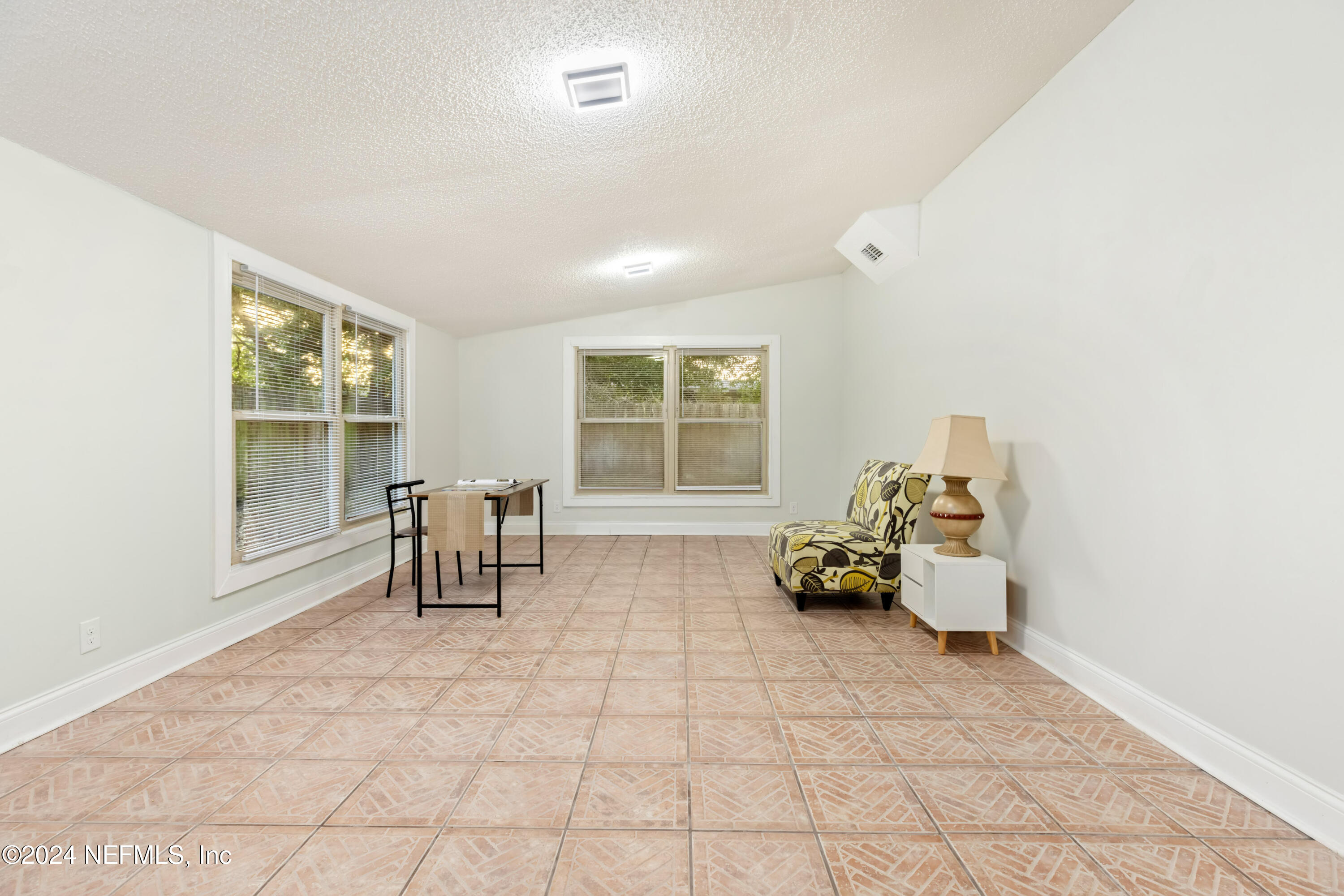 11478 Emuness Road Jacksonville, FL 32218 - Photo 15 of 25 10