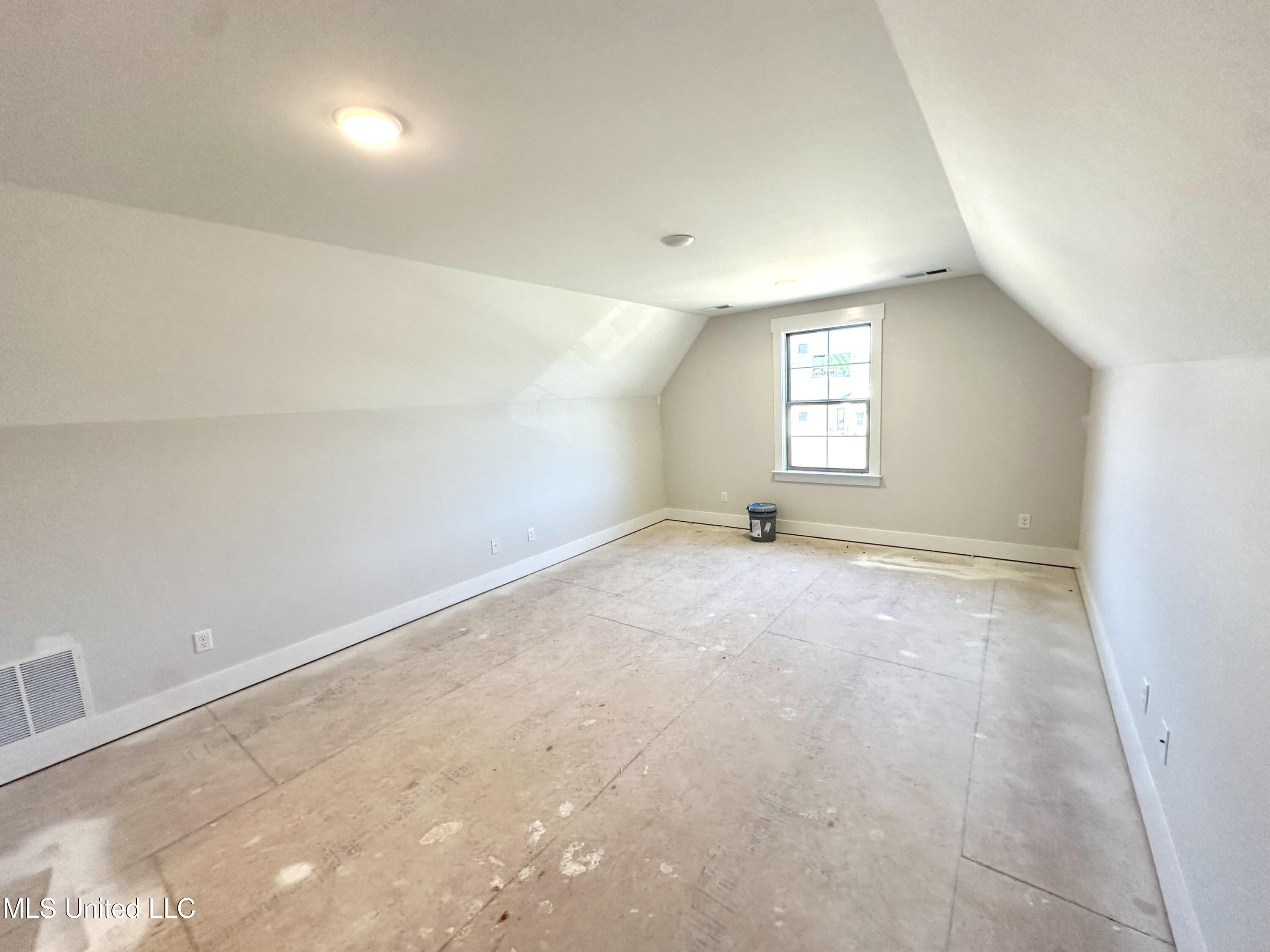 2945 Molly Cove Nesbit, MS 38651 - Photo 11 of 11 IMG_4755