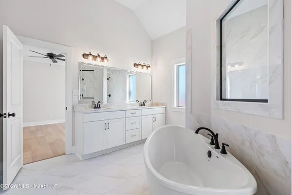 $432,000 | 2945 Molly Cove, Nesbit, MS 38651