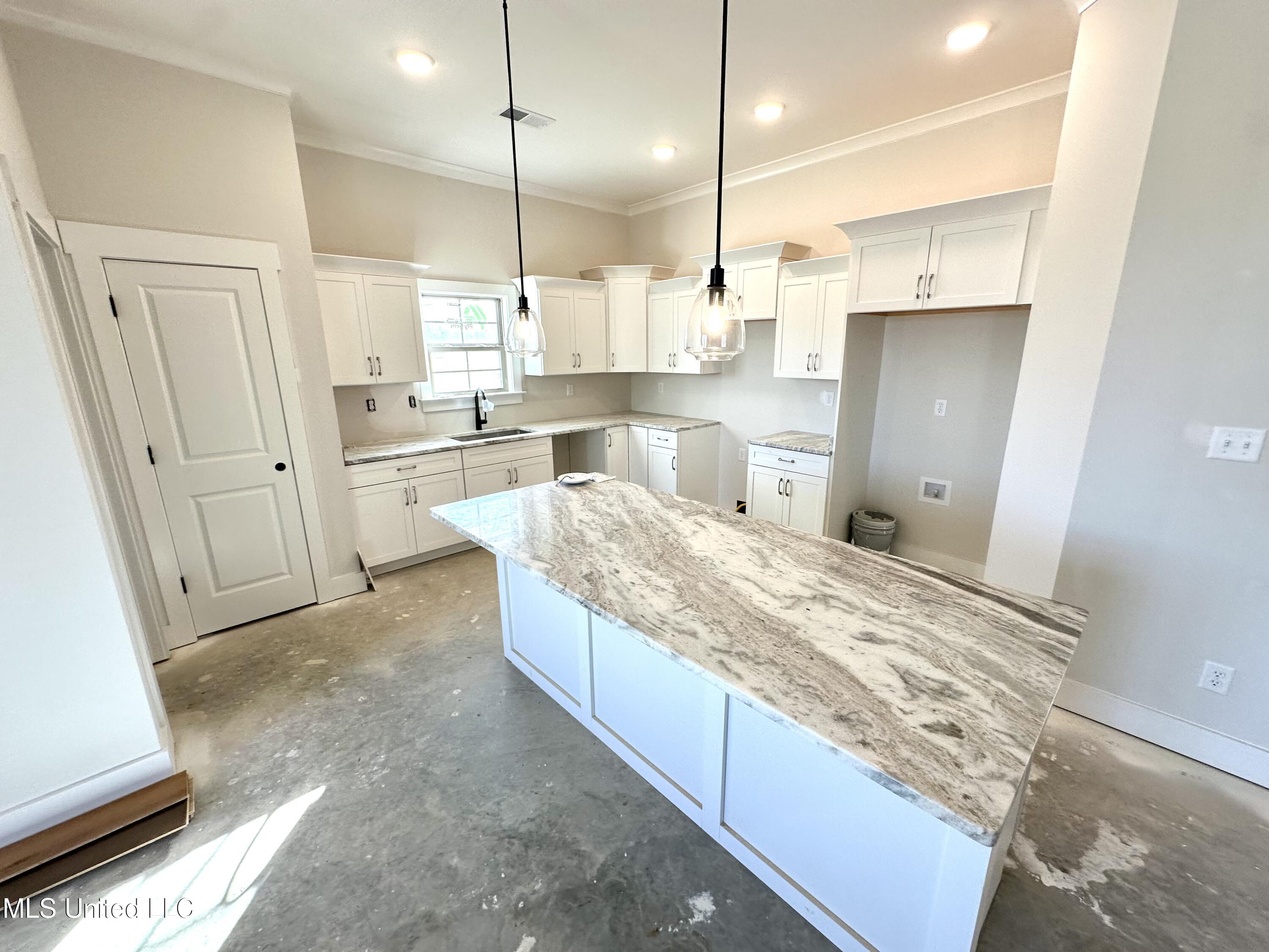 2945 Molly Cove Nesbit, MS 38651 - Photo 2 of 11 IMG_4757