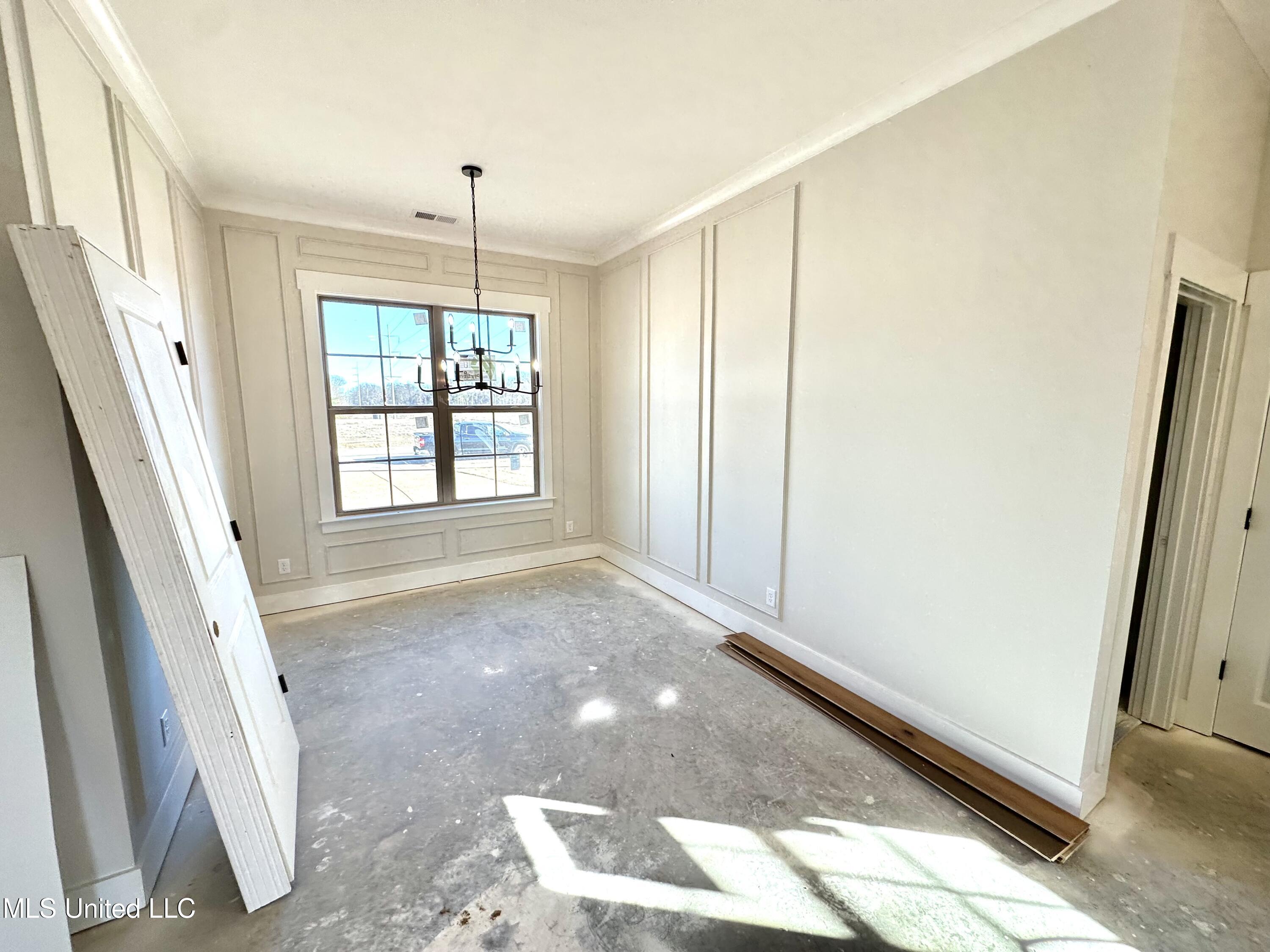 2945 Molly Cove Nesbit, MS 38651 - Photo 3 of 11 IMG_4758