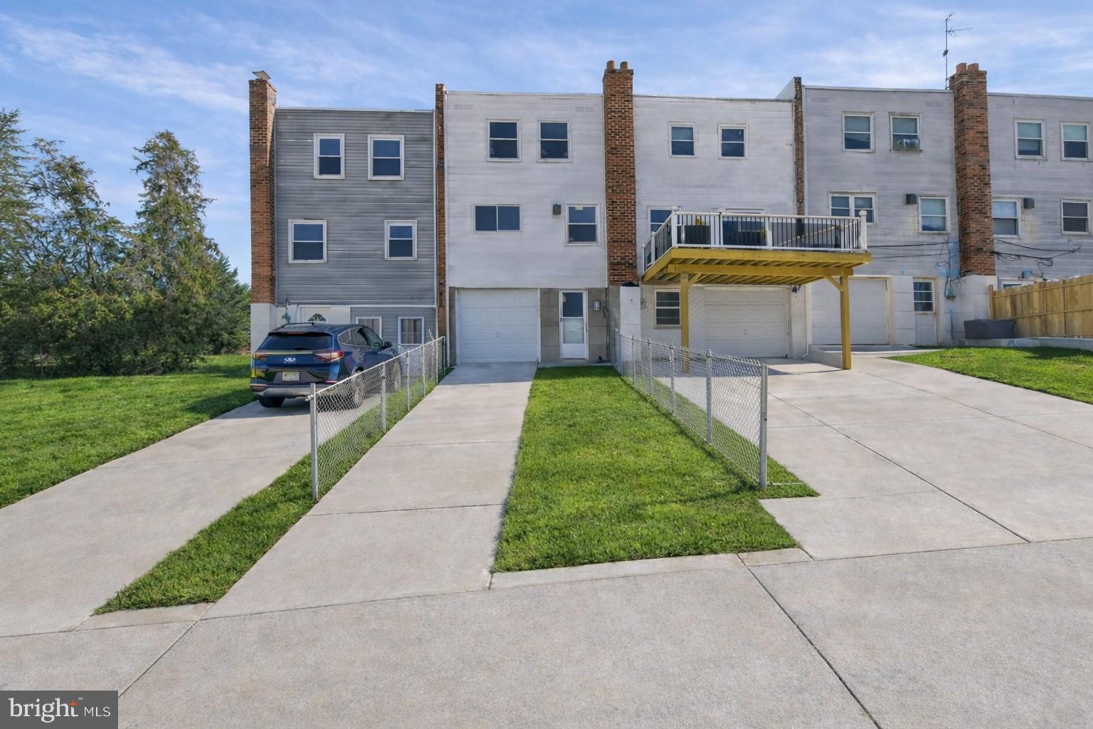 1216 Harshaw Road Brookhaven, PA 19015 - Photo 38 of 38 a front view of building with yard