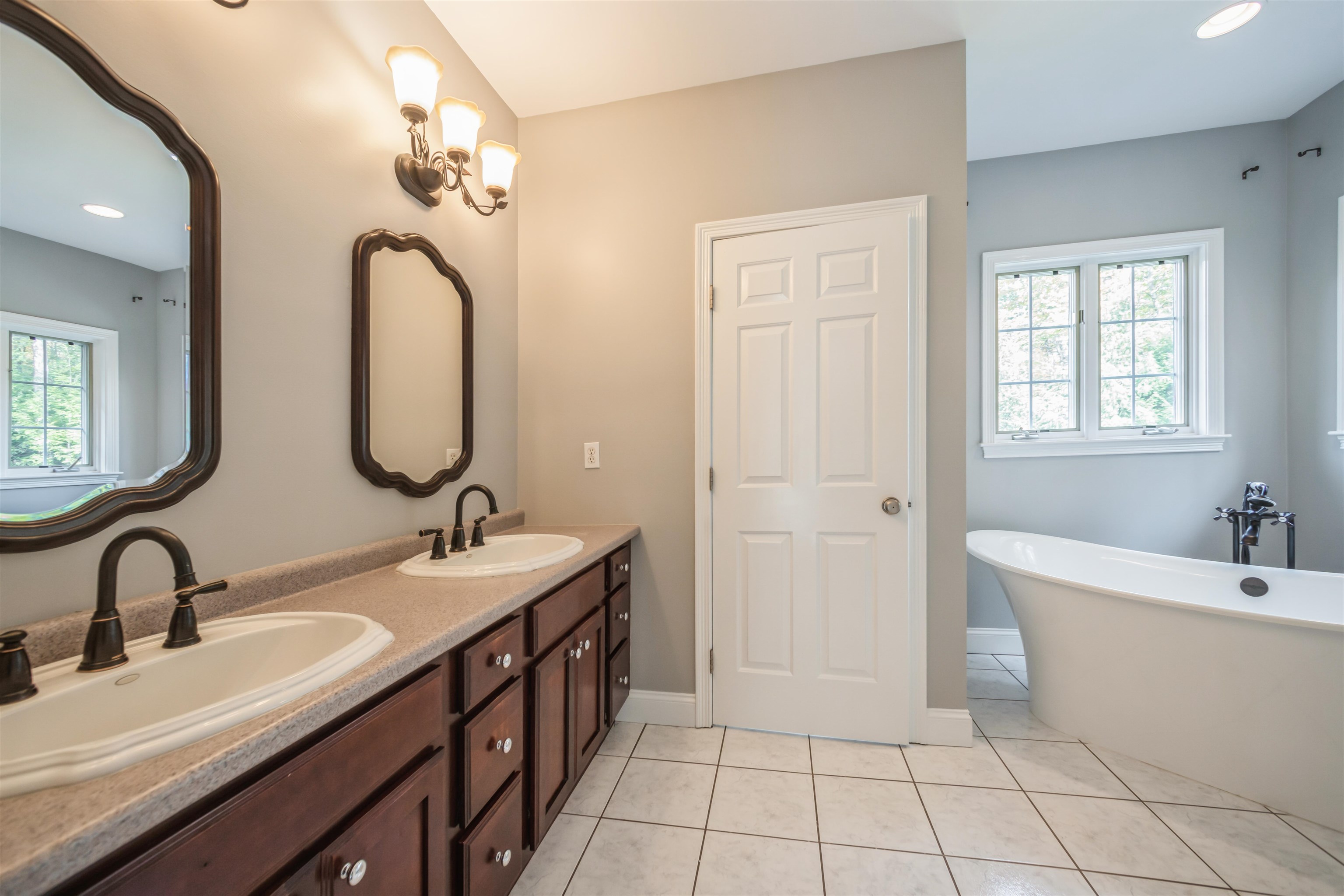 1 O'Neil Way Amherst, NH 03031 - Photo 11 of 38