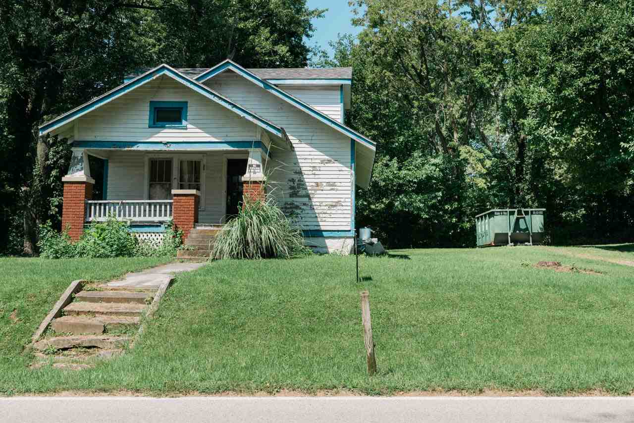 7158 South Strain Ridge Road Bloomington, IN 47401 - Photo 3 of 7