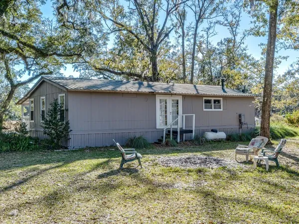 $299,900 | 32 Ward Street, St. Marks, FL 32355