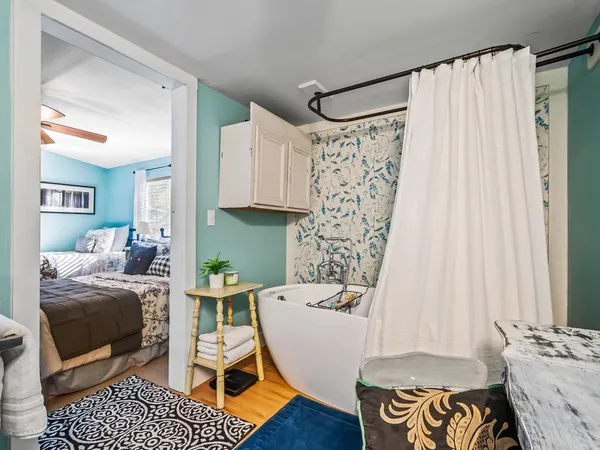 $299,900 | 32 Ward Street, St. Marks, FL 32355