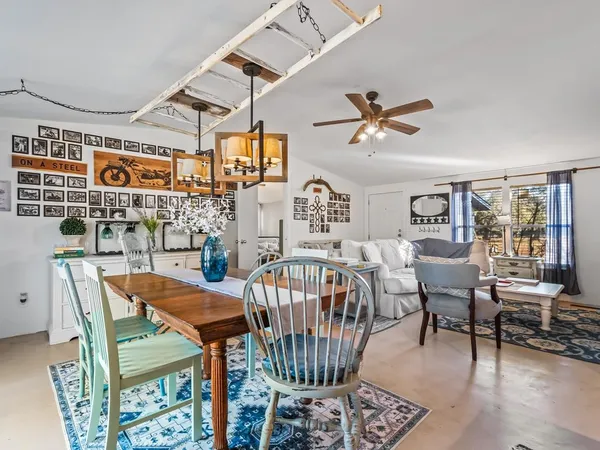 $299,900 | 32 Ward Street, St. Marks, FL 32355