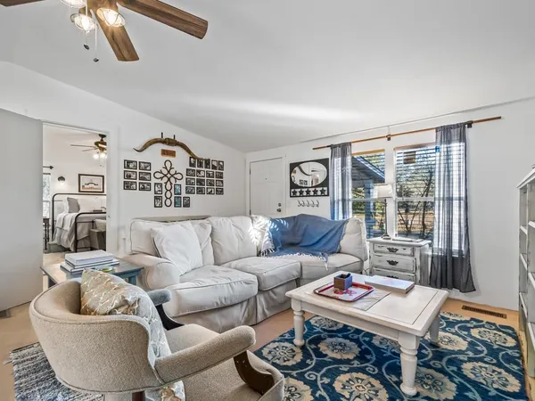 $299,900 | 32 Ward Street, St. Marks, FL 32355