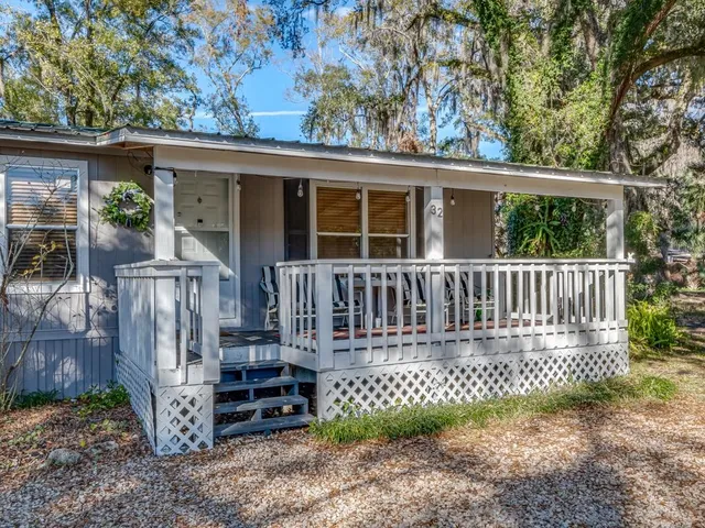 $299,900 | 32 Ward Street, St. Marks, FL 32355