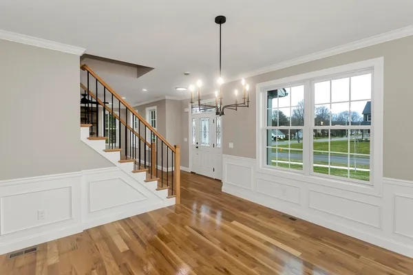 $950,000 | 1 Scarlett Drive, East Longmeadow, MA 01028