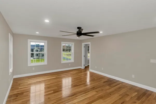 $950,000 | 1 Scarlett Drive, East Longmeadow, MA 01028