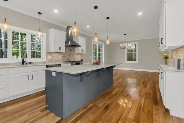 $950,000 | 1 Scarlett Drive, East Longmeadow, MA 01028