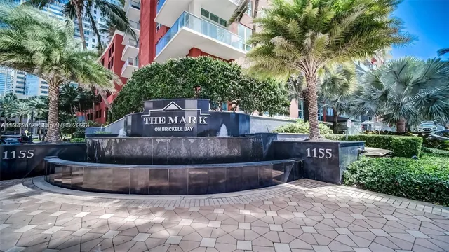 $5,500 | 1155 Brickell Bay Drive, Unit 1802, Miami, FL 33131
