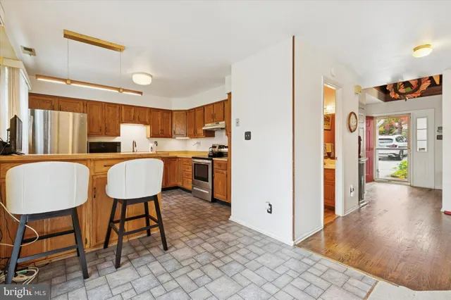 $379,000 | 8550 Trumbauer Drive, Glenside, PA 19038