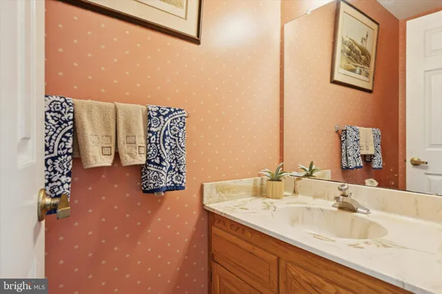 $379,000 | 8550 Trumbauer Drive, Glenside, PA 19038